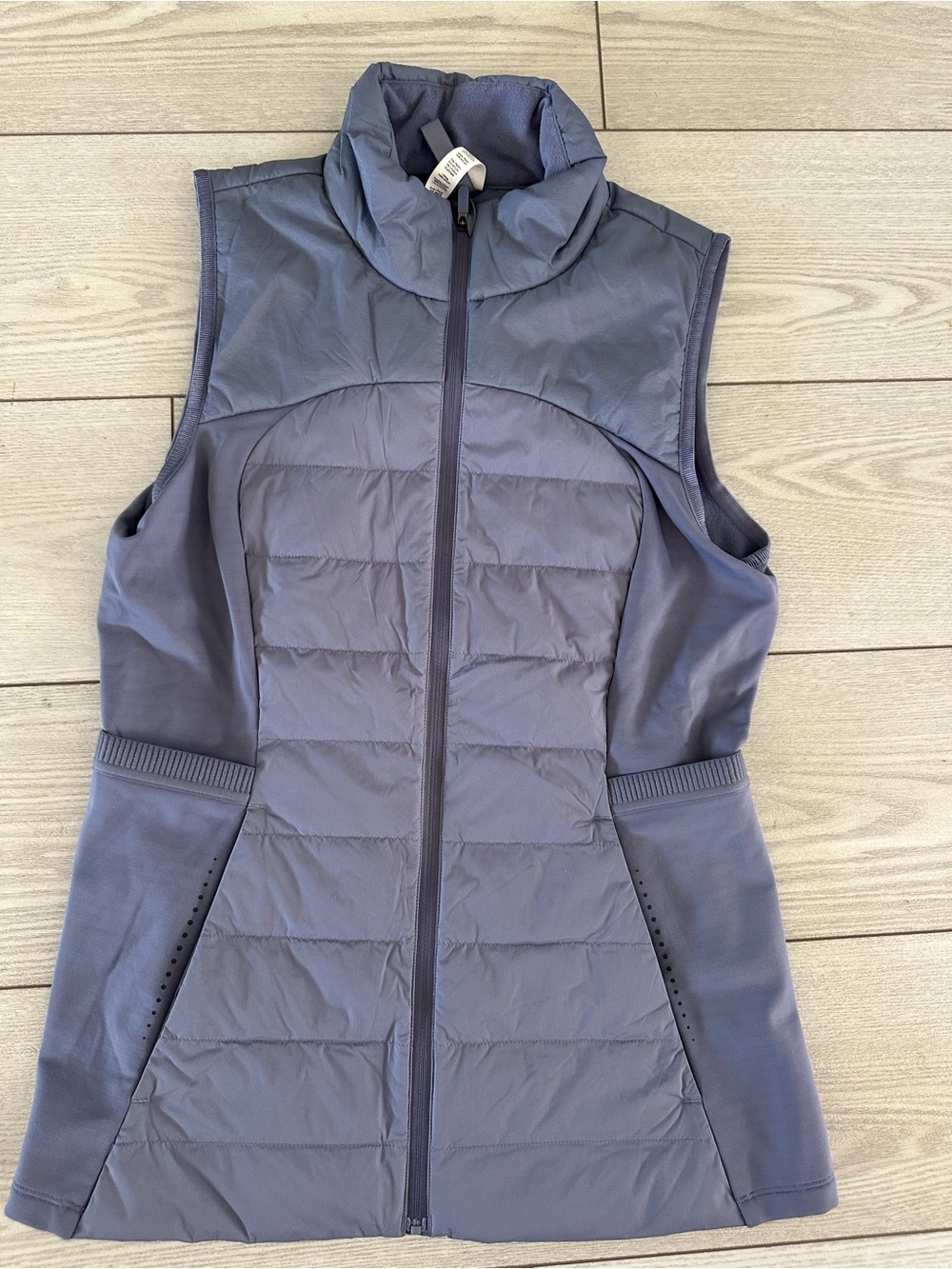 Lululemon Women's Sleeveless Quilted Vest - Slate Blue
